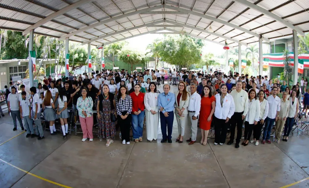 557354593_122136249476898185_528917345519114535_n