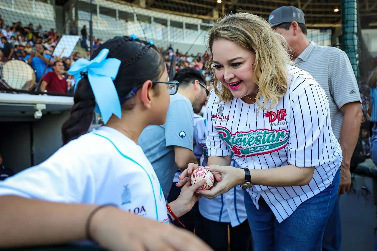 557238766_122136238496898185_962459009784994500_n